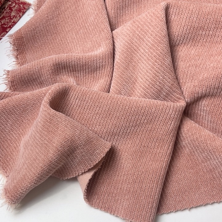 混纺粉色雪尼尔1米。    