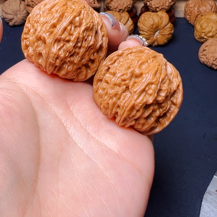 文玩核桃吊坠磨盘40