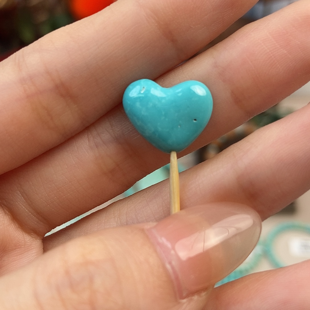 绿松石雕刻件未镶嵌