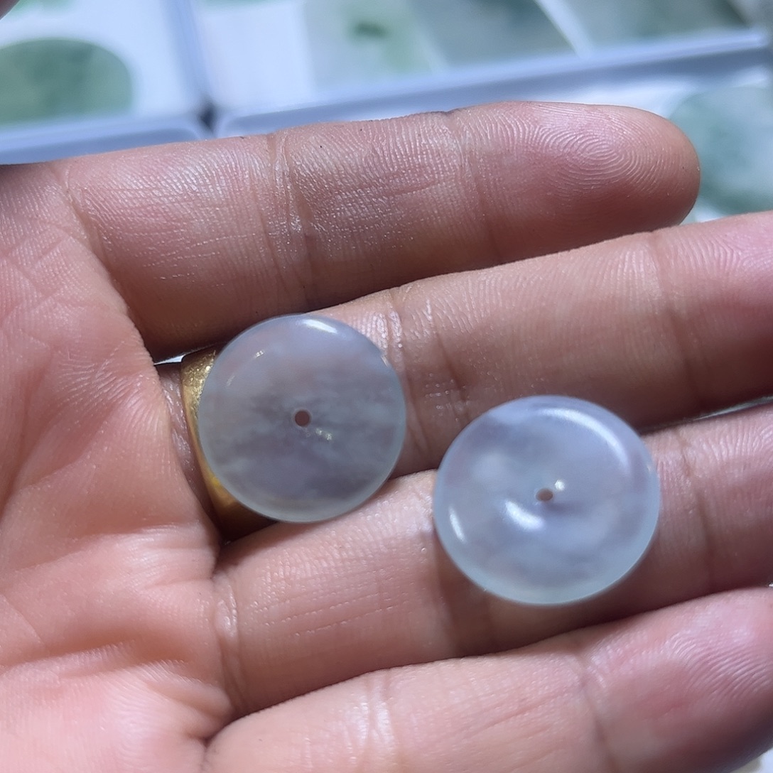 未镶嵌定制翡翠翡翠