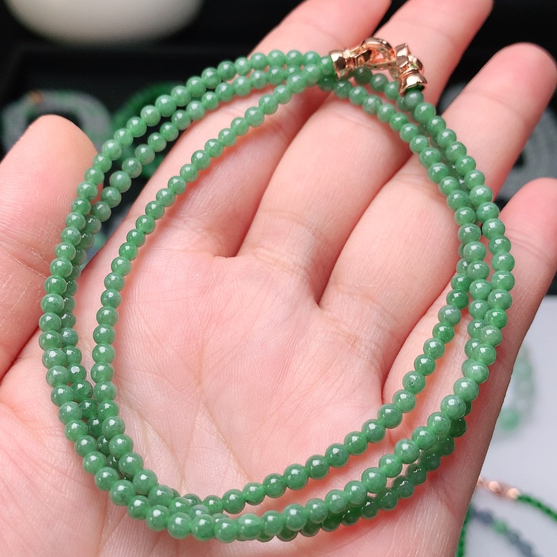 翡翠手链未镶嵌翡翠