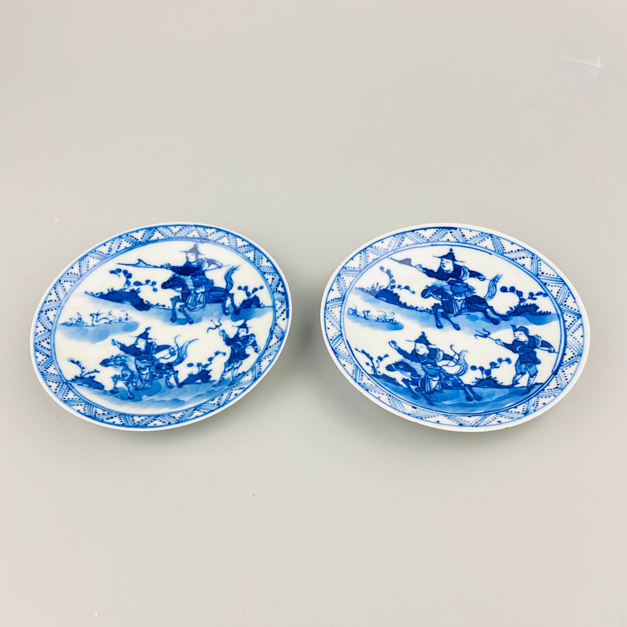 清晚期青花人物赏盘一对【古董拍卖】C124C11128025