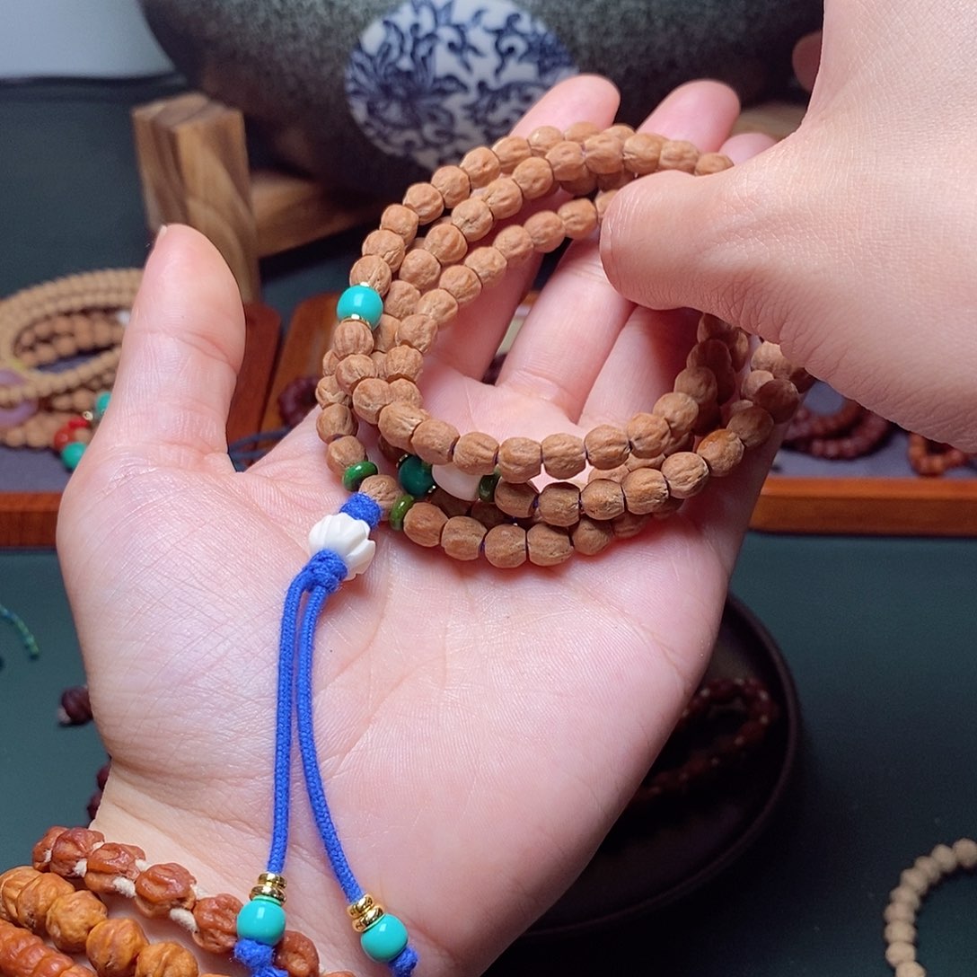 柏香籽/百香籽吊坠327.7红魔