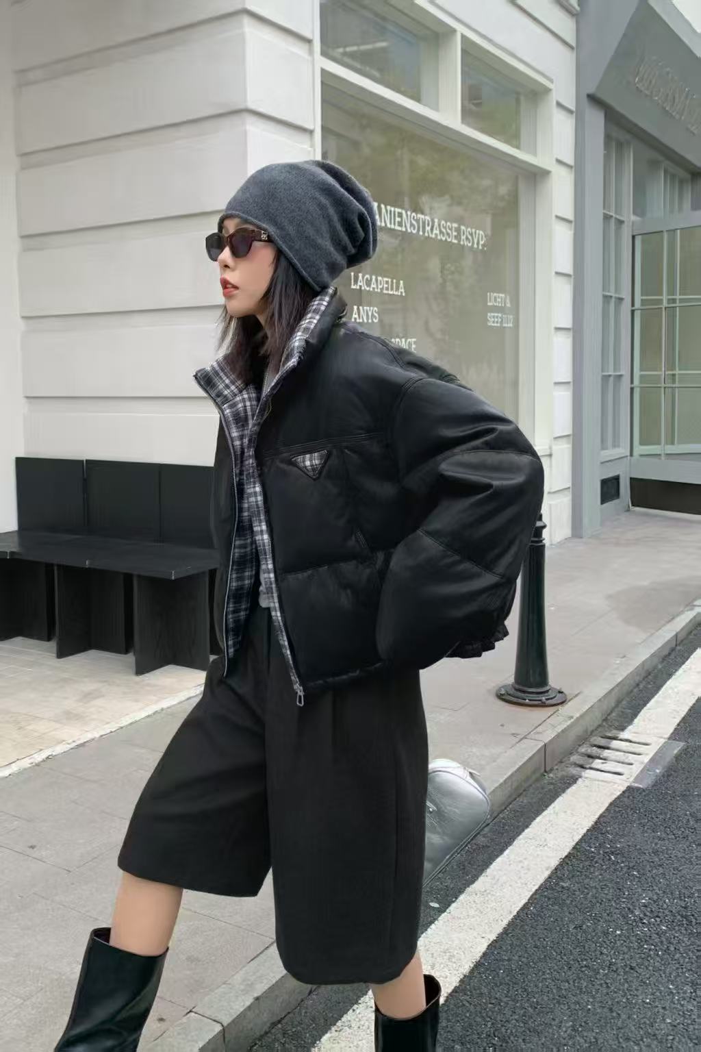 王姐专属-2025冬季新品复古机车风拼接格子PU羽绒服【妍-25065】