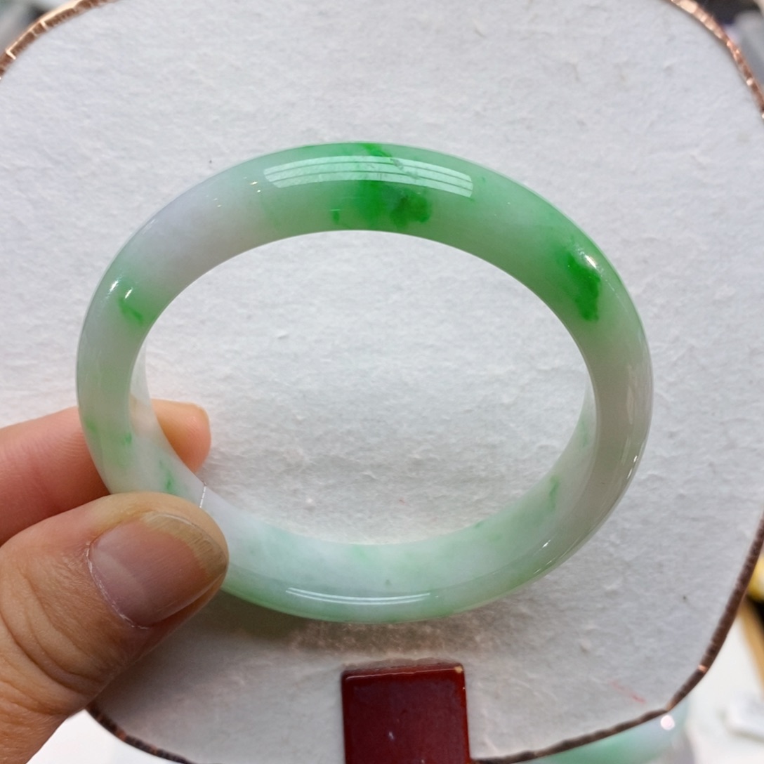 【闪购商品】未镶嵌手镯翡翠小***嘟000000023