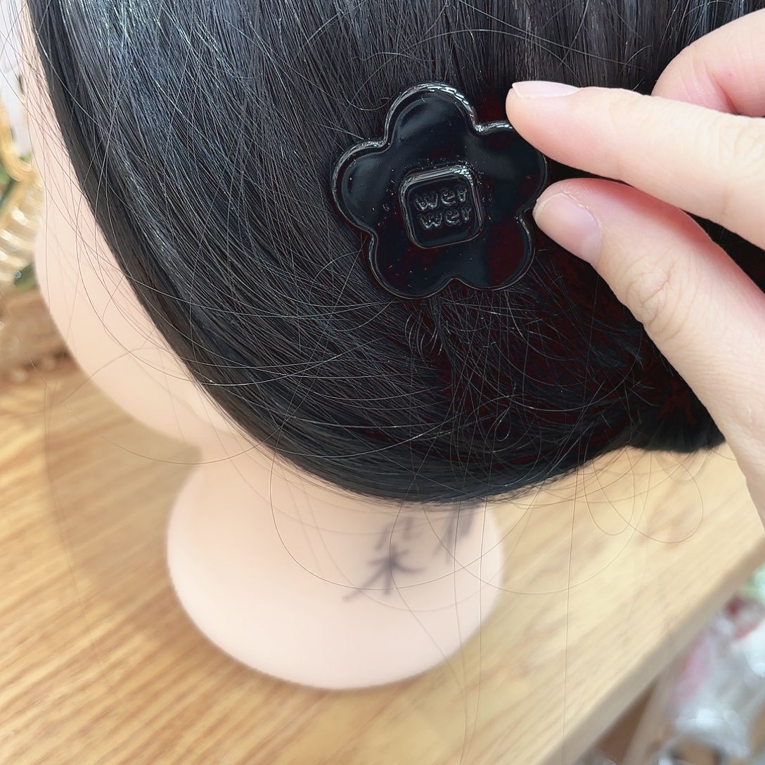 皮质铁合金小号黑色花朵
