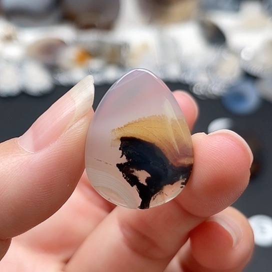 玛瑙/玉髓珠宝半成品未镶嵌