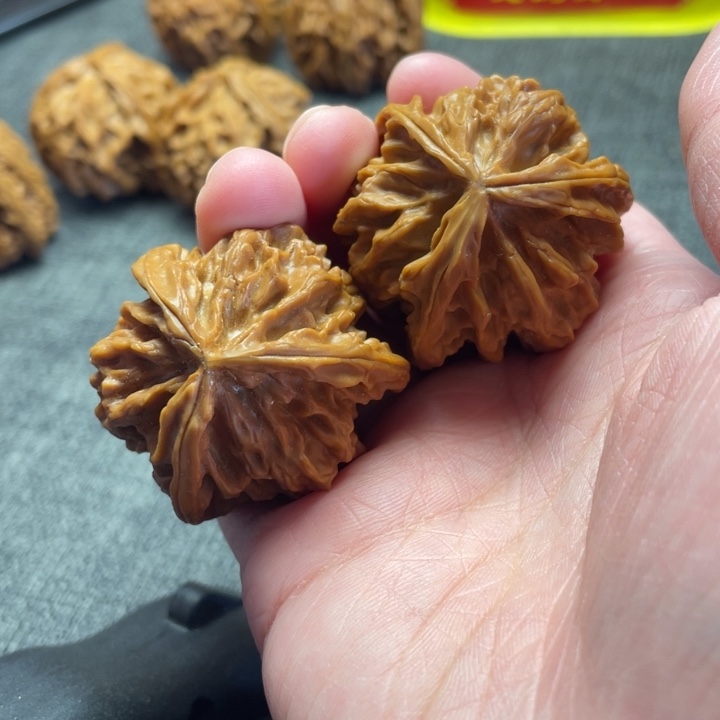 毛***贺手工三棱苹果园三棱