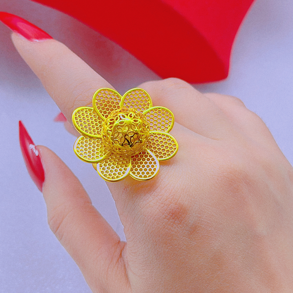 铜合金戒指 小花朵戒指金色防敏