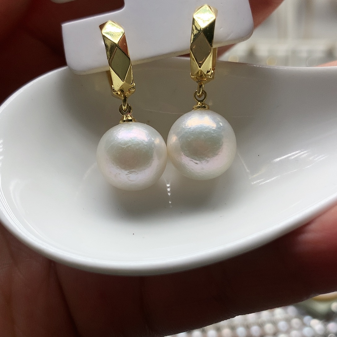 未镶嵌淡水珍珠耳饰