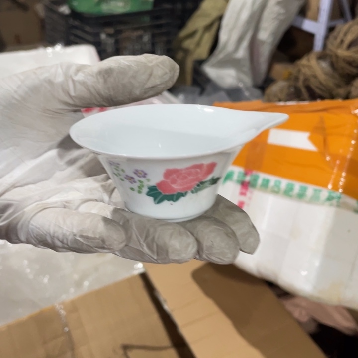 其他盘子碗砂锅都有8-4