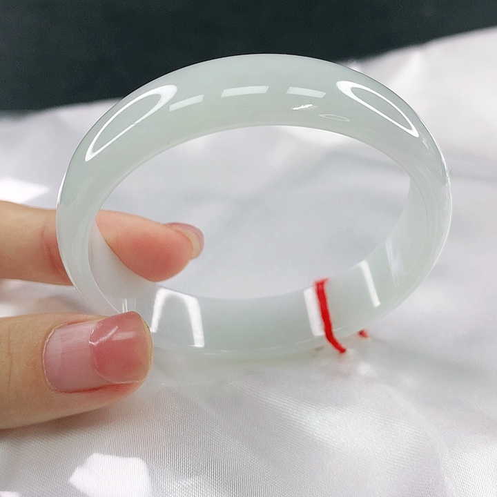 翡翠未镶嵌手镯圈51，05113