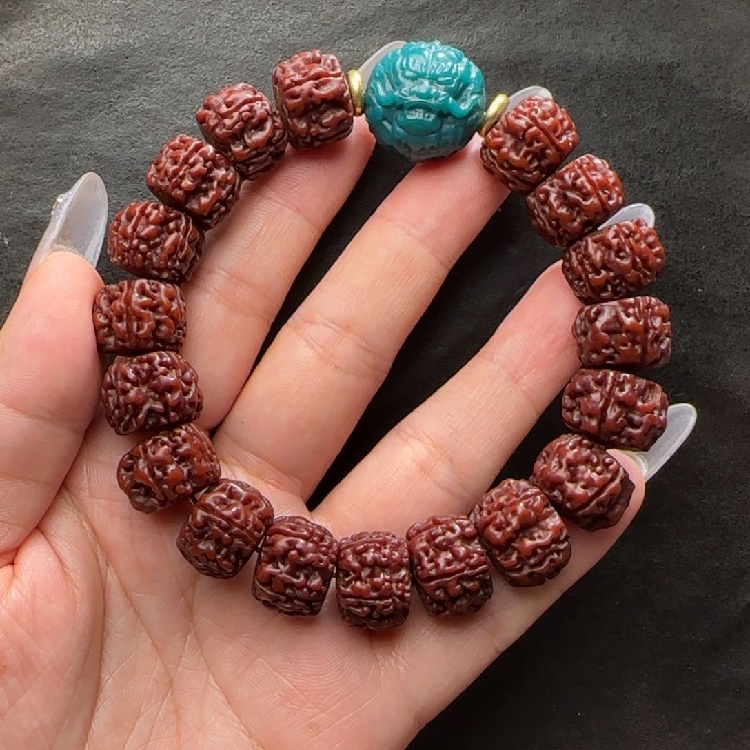 金刚菩提吊坠黑金