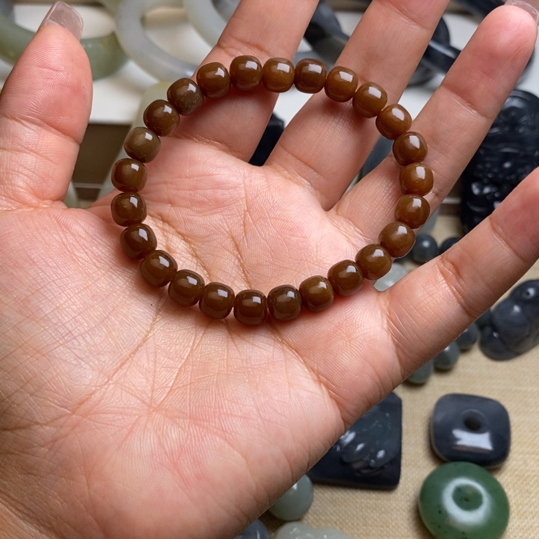 颈饰未镶嵌和田玉