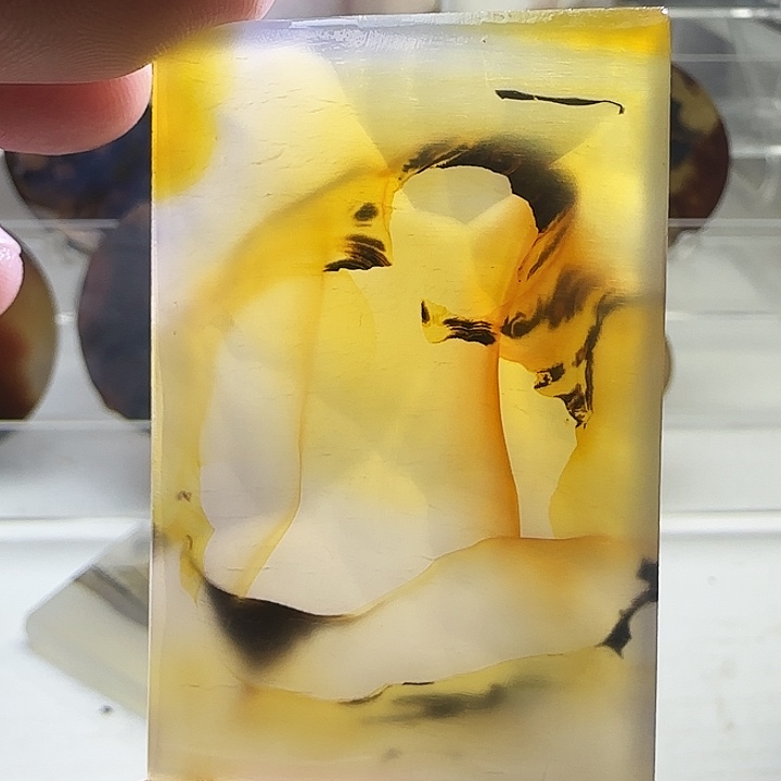 玛瑙/玉髓未镶嵌珠宝奇石