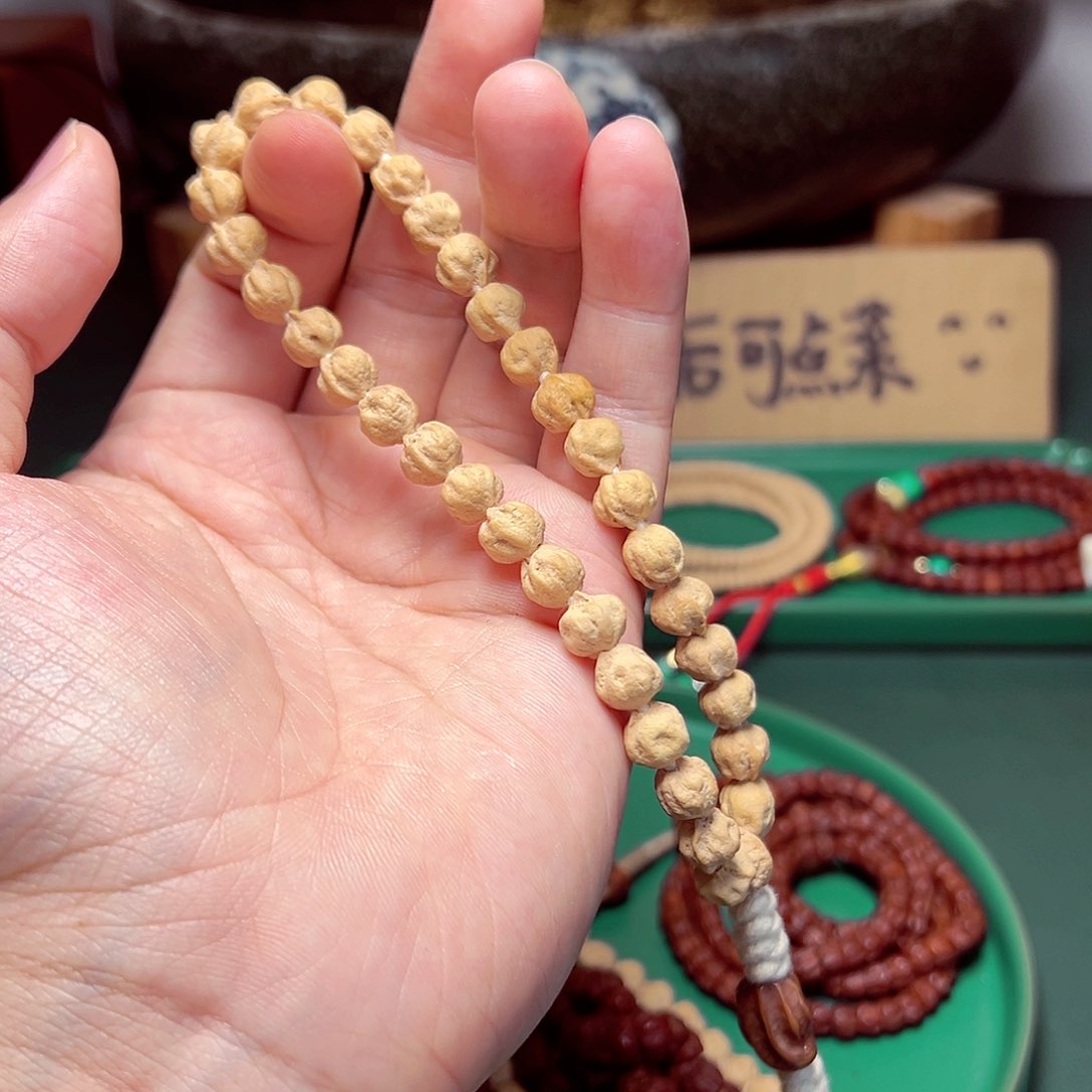 柏香籽/百香籽吊坠158.8