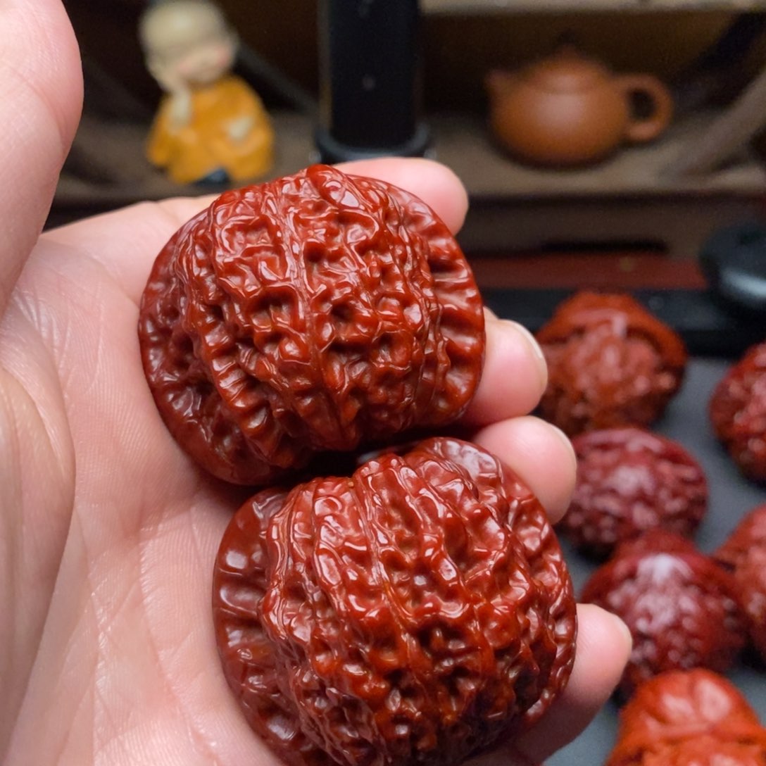 吊坠文玩核桃40血麒麟