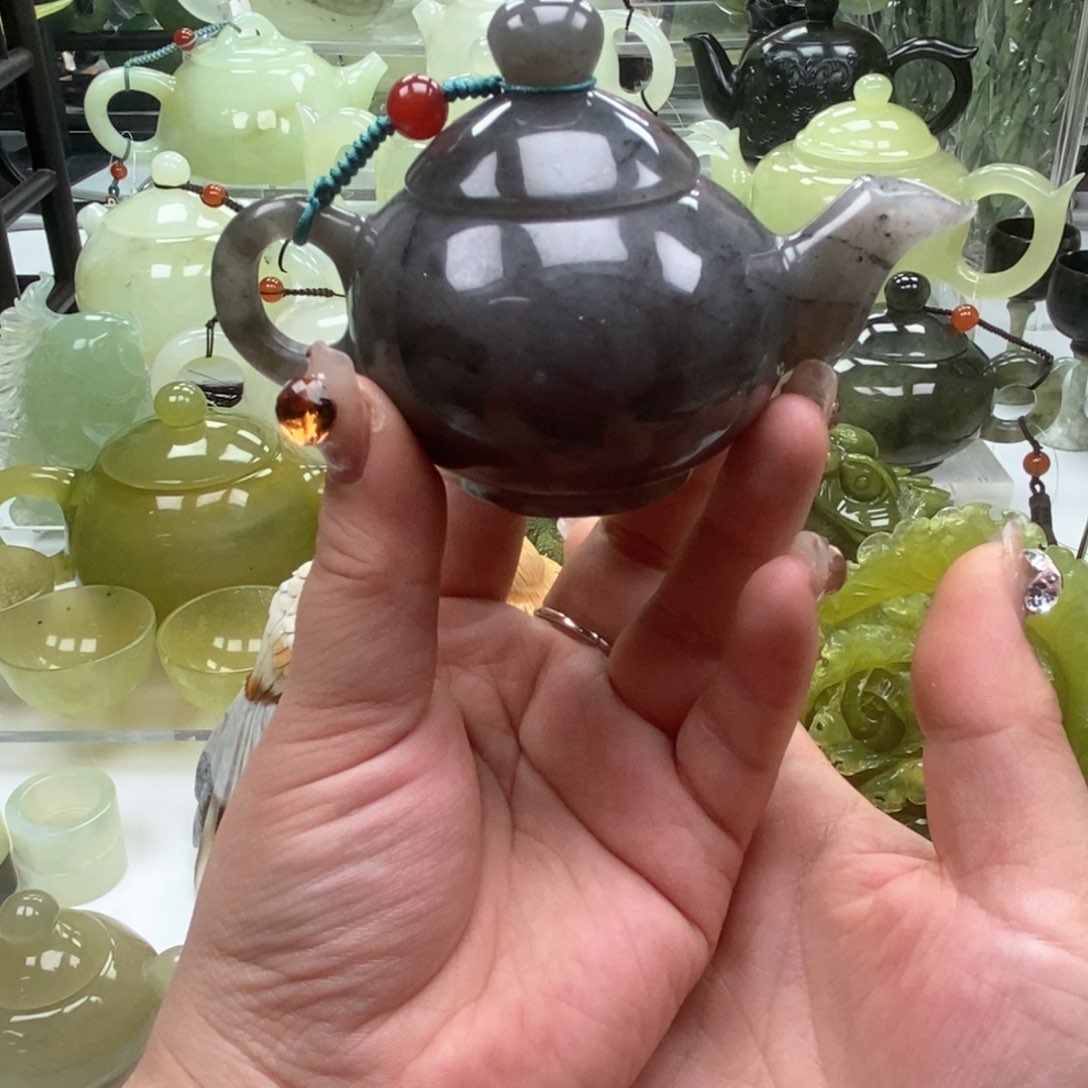 蛇纹石玉壶未镶嵌