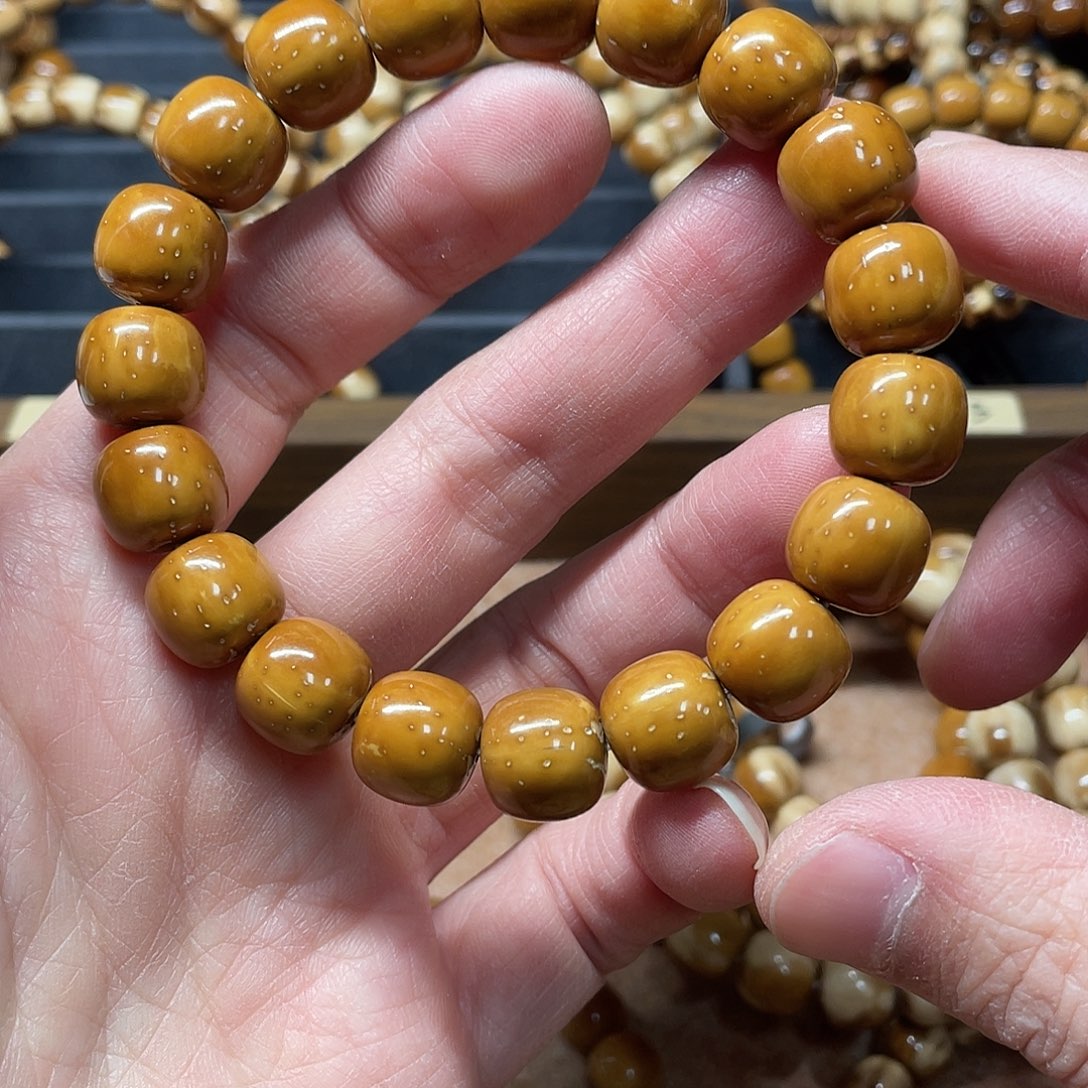 手串紫金鼠实心紫金鼠手串12+