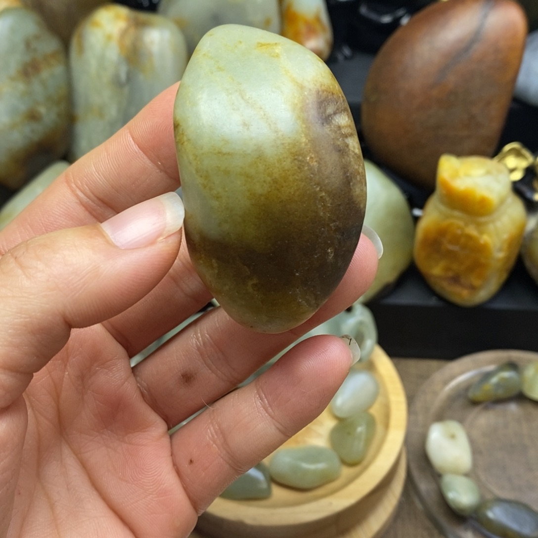 和田玉（子料）未镶嵌颈饰