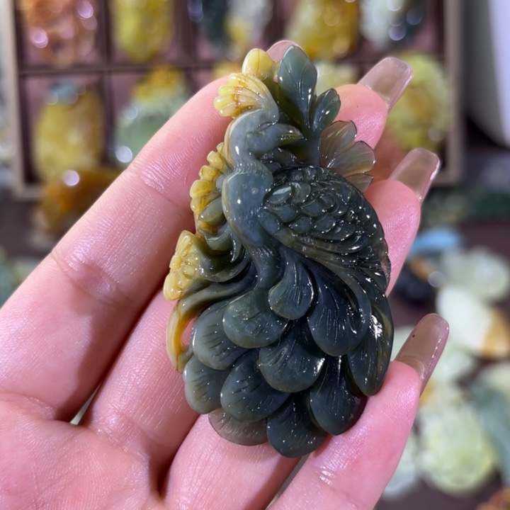 未镶嵌蛇纹石玉颈饰润***雨随机发