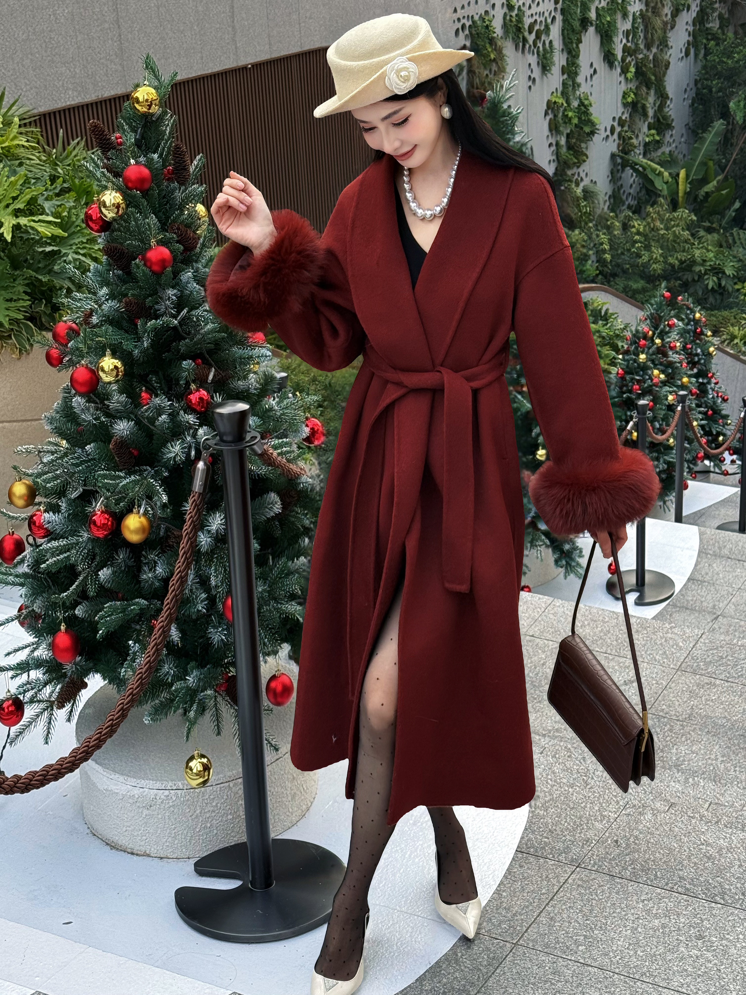 多多专属2025新款毛呢外套宽松浴袍翻领狐狸毛袖88415