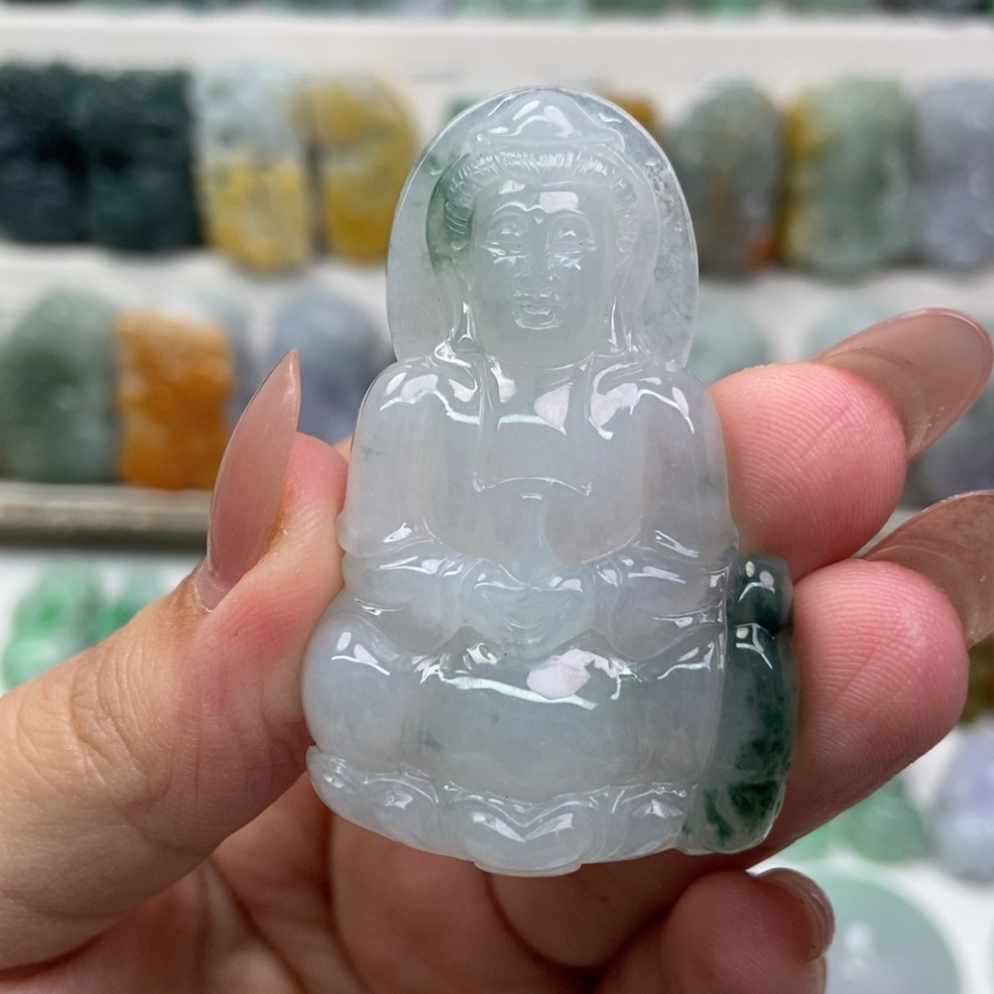 翡翠未镶嵌吊坠(赠链)