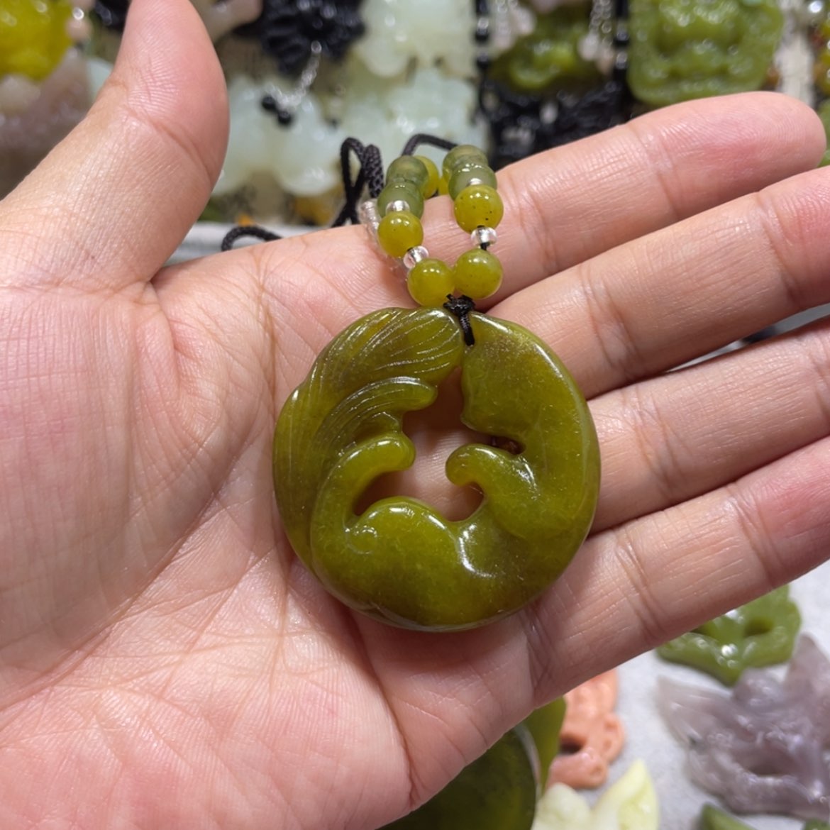 【闪购商品】岫玉颈饰未镶嵌110吊坠