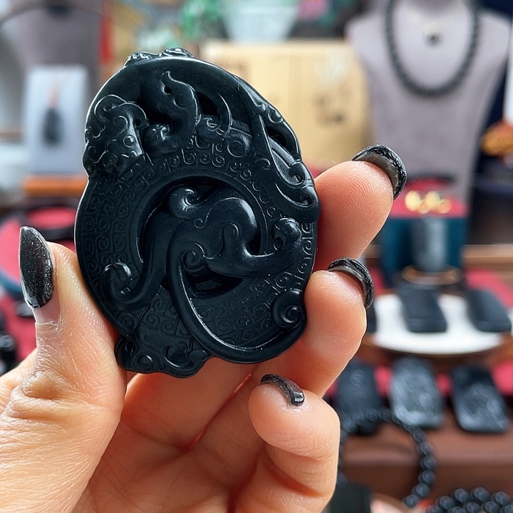 和田玉挂件未镶嵌特价