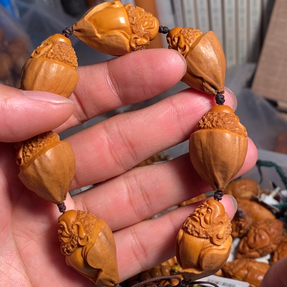 橄榄核手串/手链新年快樂