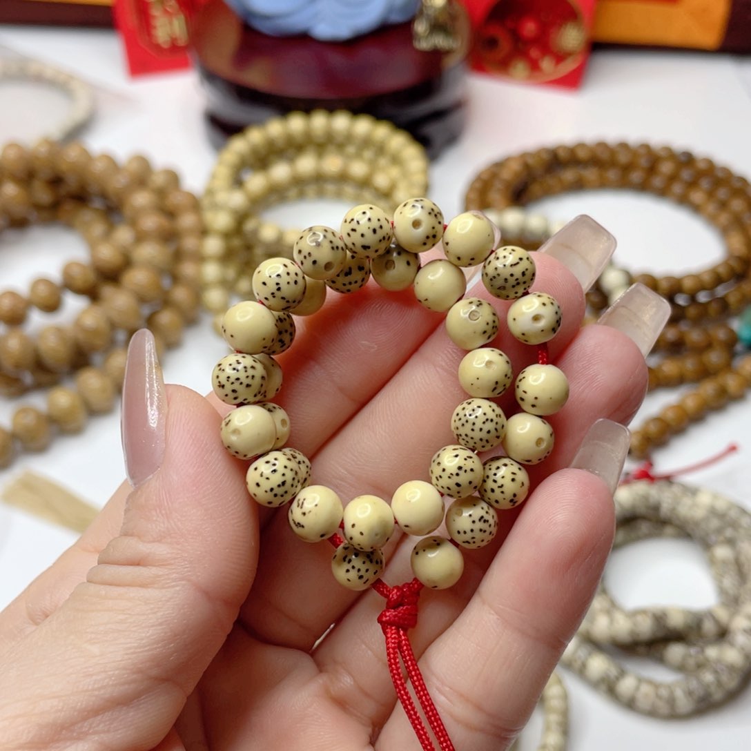 星月菩提手串石玉料古瓷白通体留白圆珠手持卡7