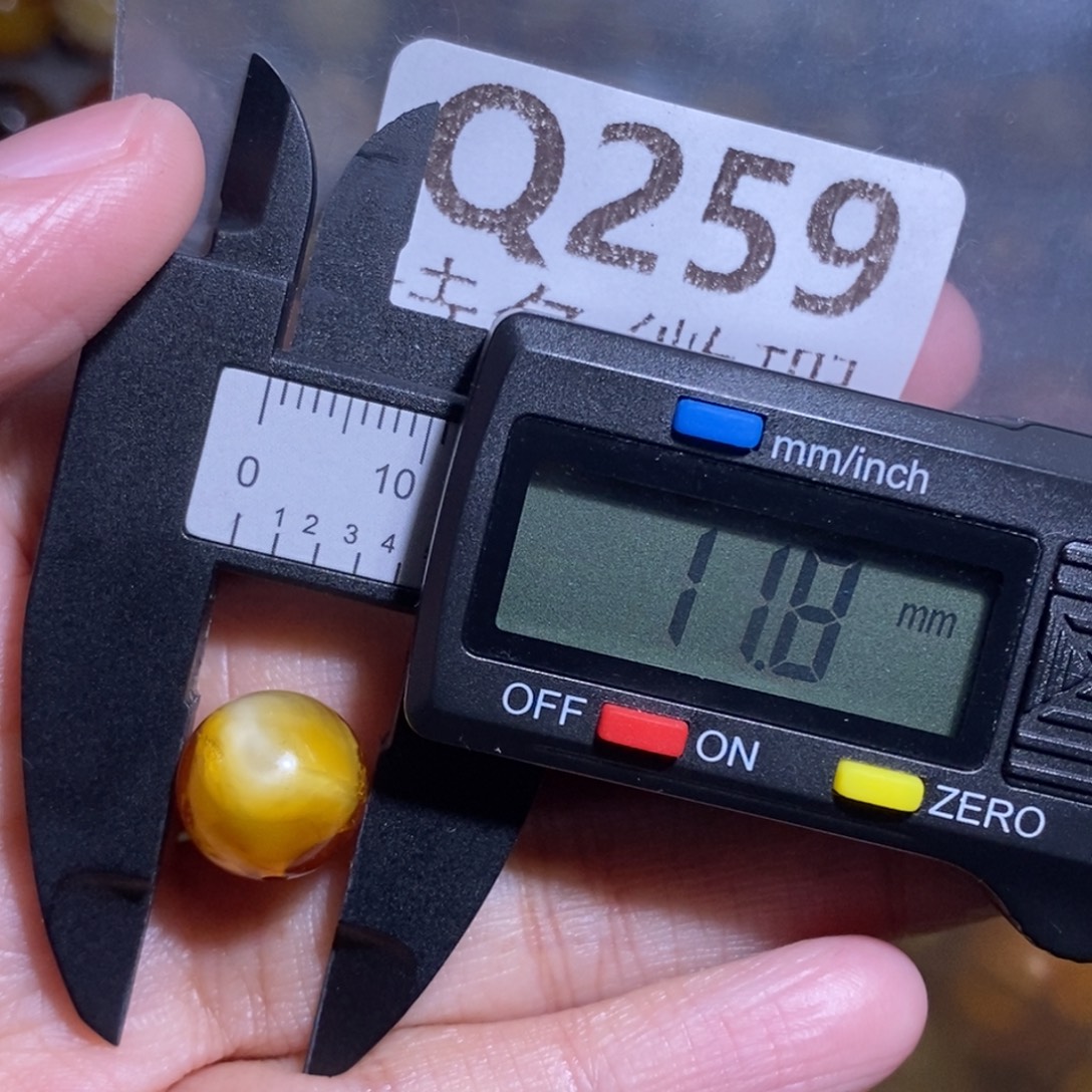 彬****蜜蜡未镶嵌裸石未镶嵌琥珀蜜蜡裸石