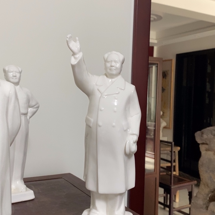 瓷片摆件摆件摆件
