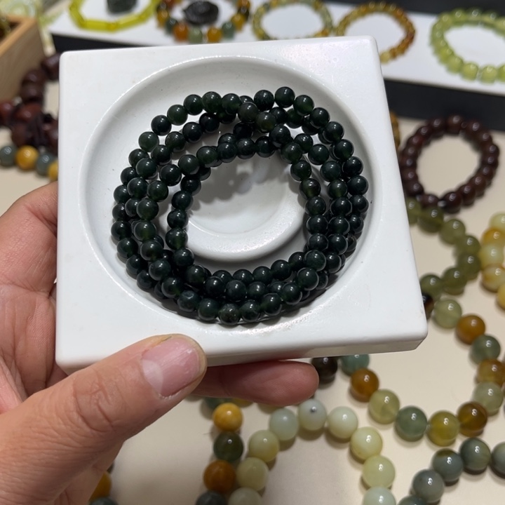 蛇纹石玉未镶嵌手链卡6