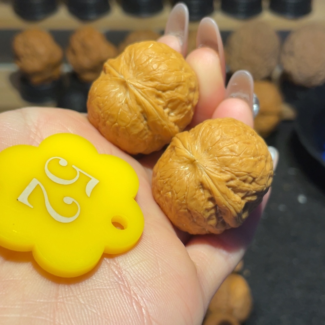 隔***鬼小樱桃蛇皮球31。     