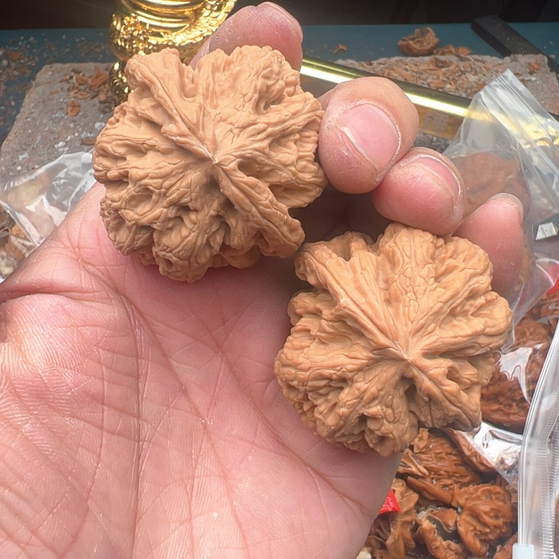 文玩核桃把件46尺寸南疆石