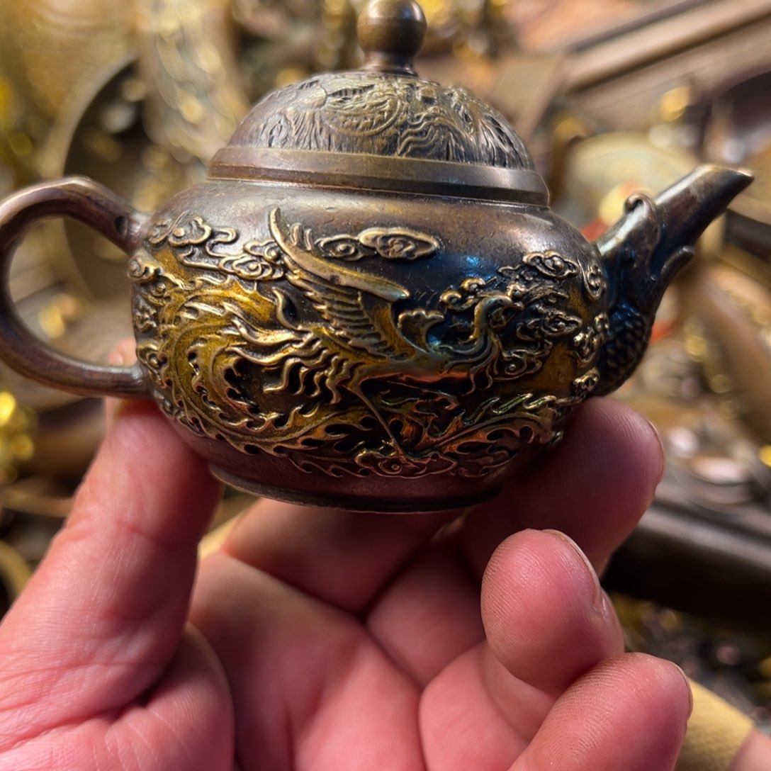 茶壶香炉铜器摆件