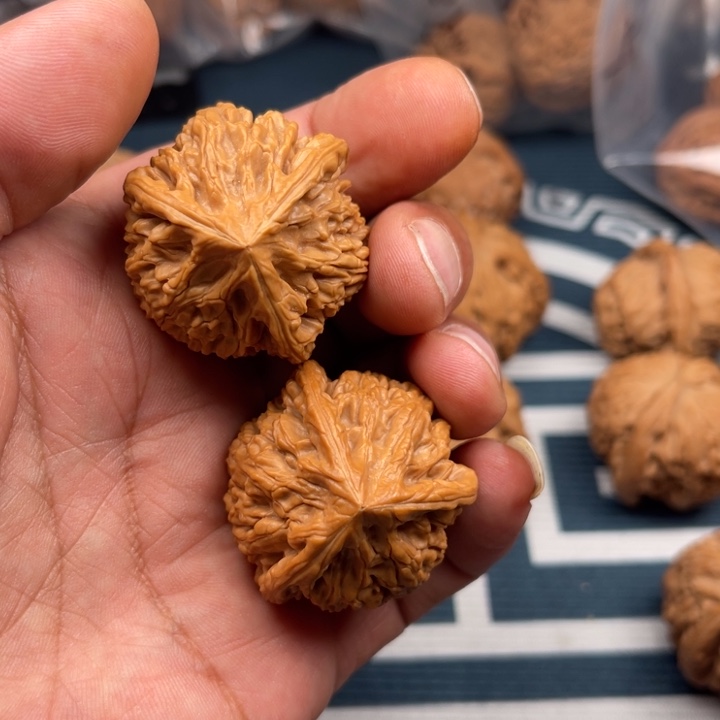 文玩核桃吊坠*️三棱