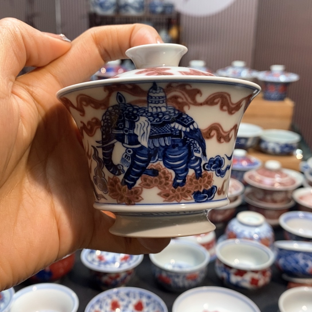 豪*大象盖碗柴窑原矿釉里红
