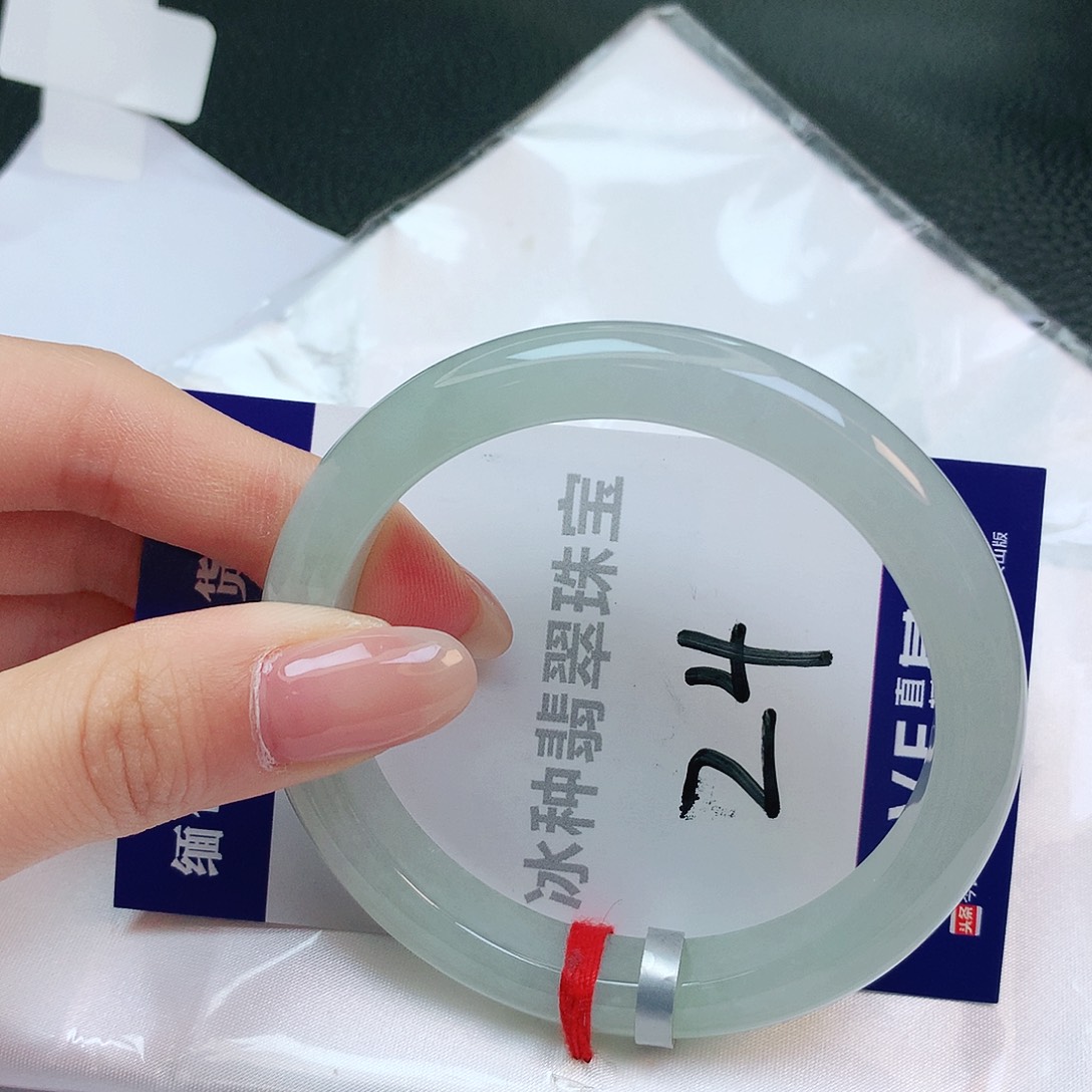 【闪购商品】翡翠手镯未镶嵌缅甸天然a货