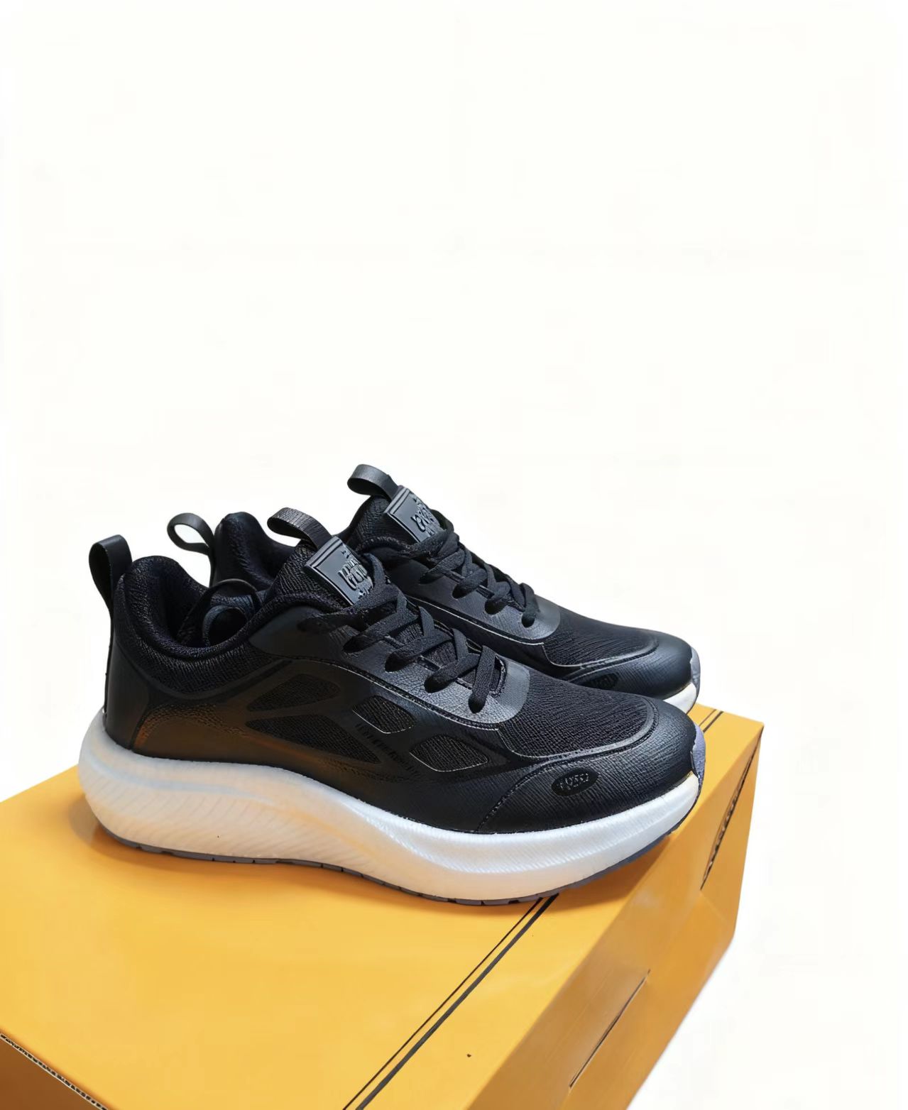 减震男女保暖跑步鞋美拉德透气跑鞋软底透气秋冬