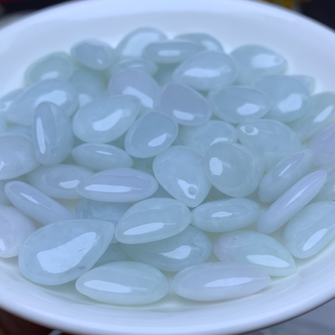 【闪购商品】翡翠手链未镶嵌卡14乘17冰水滴10个