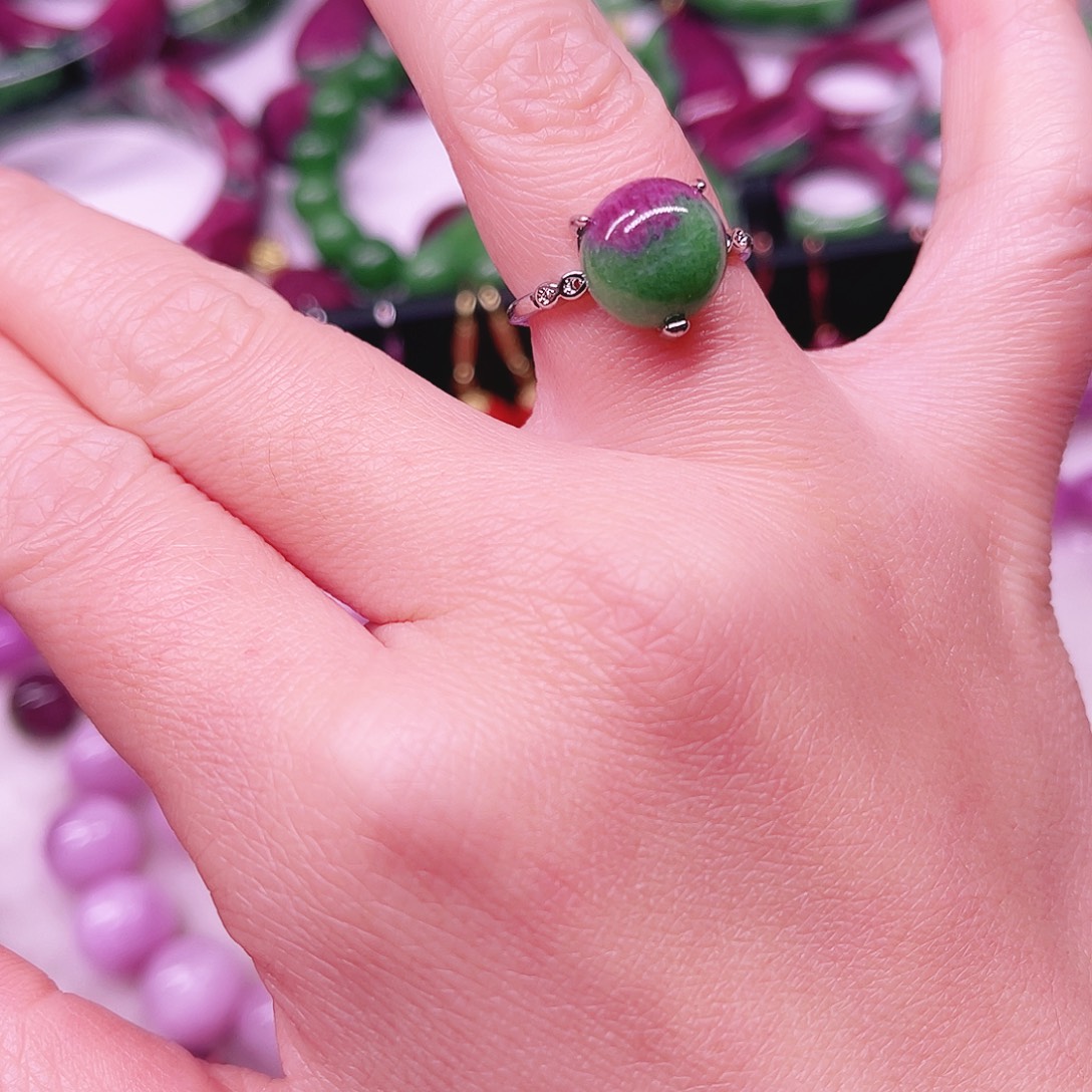 戒指漂亮未镶嵌红宝石