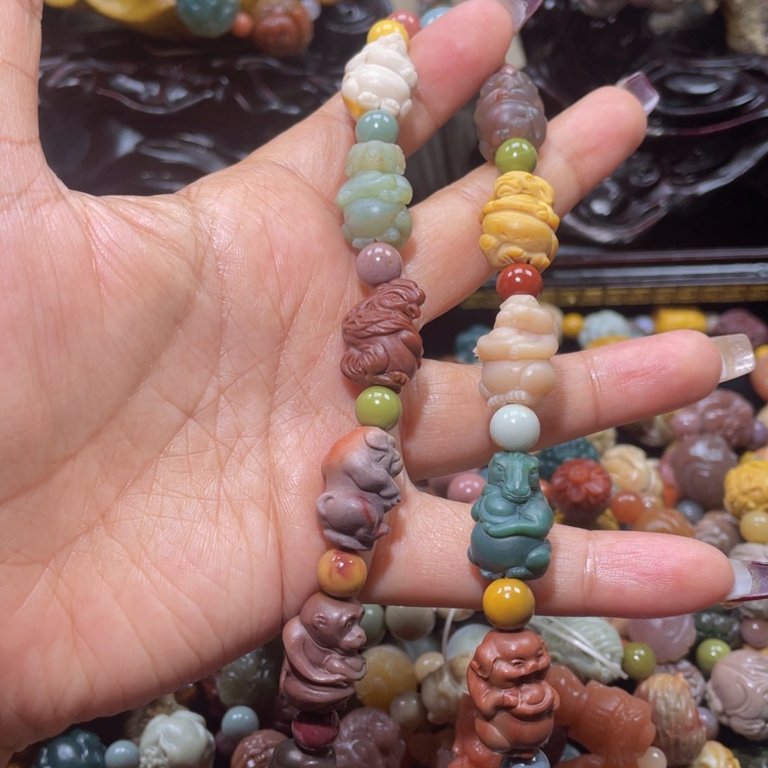 石英质玉手链未镶嵌