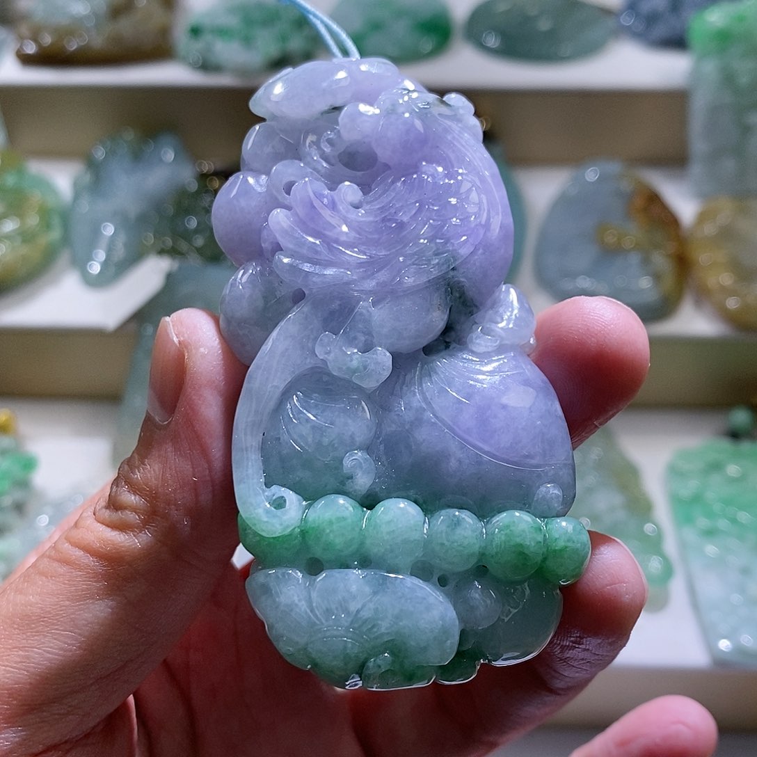 【闪购商品】翡翠颈饰未镶嵌吊坠