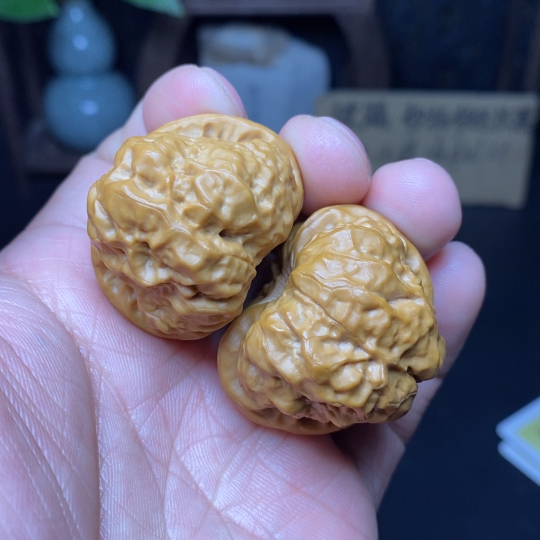 文玩核桃吊坠38蛤蟆头