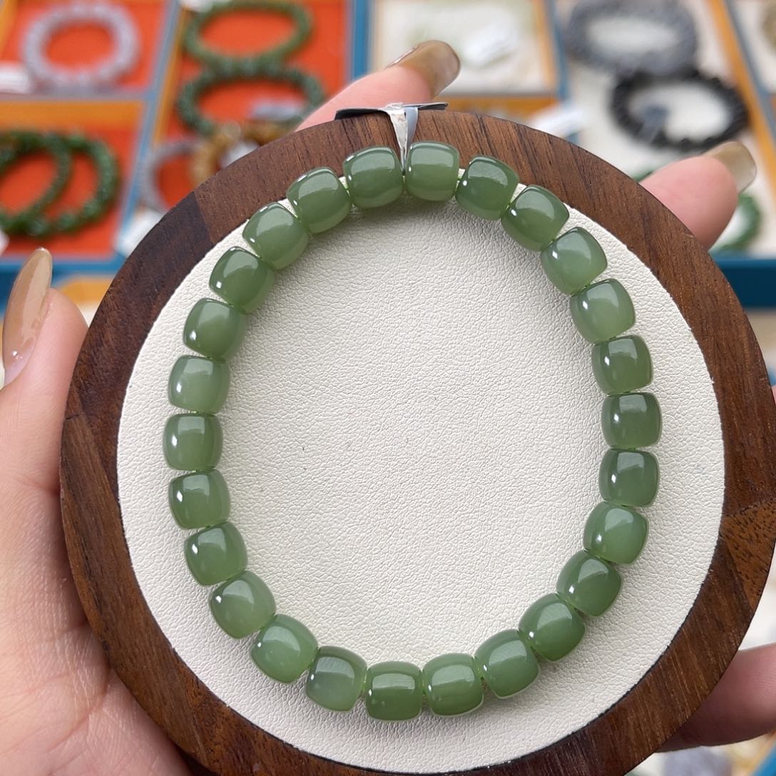 和田玉未镶嵌手串A15卡7.5