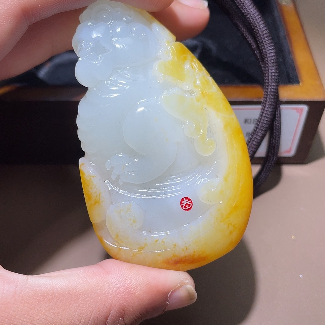 和田玉颈饰未镶嵌Z6