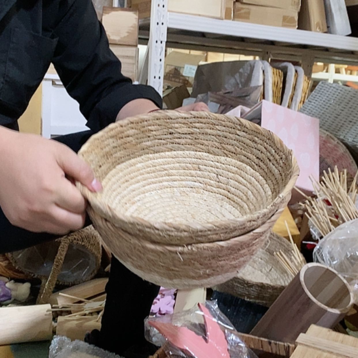 【闪购商品】塑料这是编号099