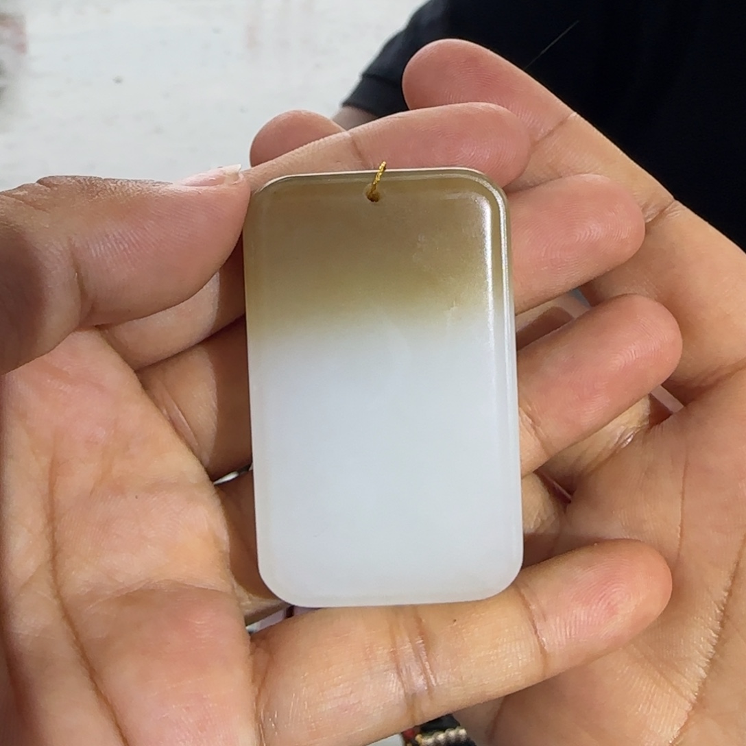 和田玉未镶嵌颈饰40